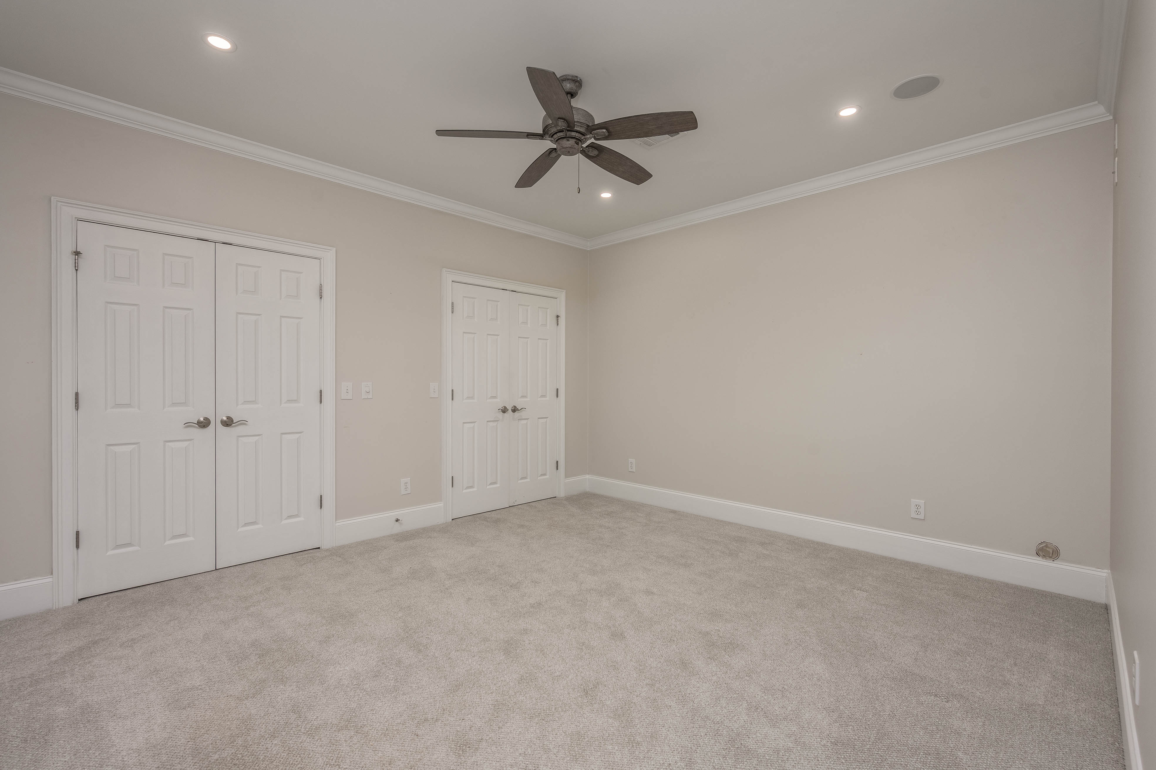 2701 Parrott's Pointe Road image 43